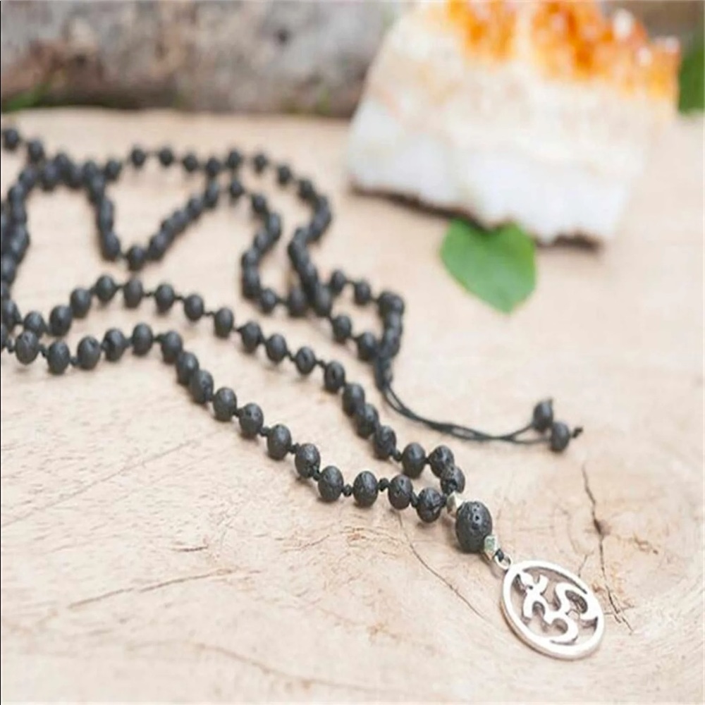 Hand knotted Lavastone Mala with Sanskrit OM symbol - Picture 3 of 3